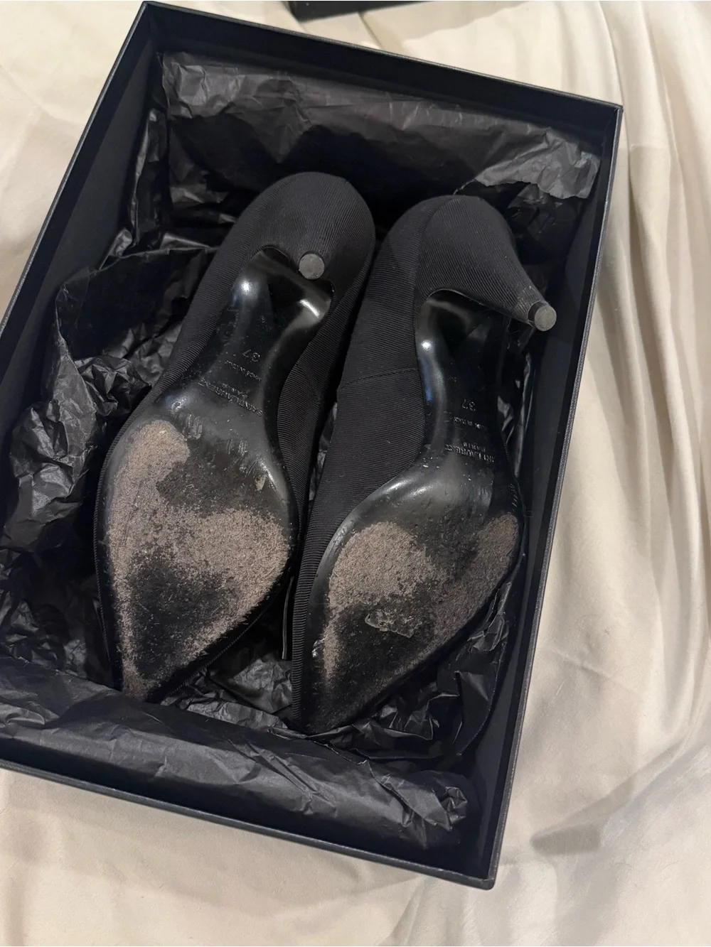 SAINT LAURENT
Anais Bow Pumps - Picture 4 of 4